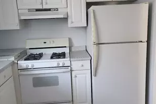 [Address not provided], Bedford Park, IL 60501 - Photo 5