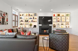 1323 Maple Ave, Evanston, IL 60201 - Photo 5