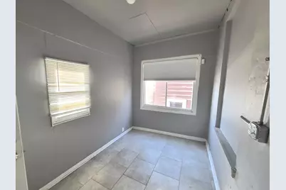 4219 W Cullerton Street, Chicago, IL 60623 - Photo 11