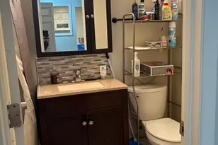 8928 N Steven Dr, Des Plaines, IL 60016 - Photo 5