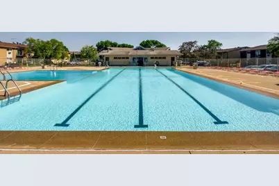 8928 N Steven Drive #2D, Des Plaines, IL 60016 - Photo 11