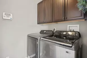 0N454 Dooley Dr, Geneva, IL 60134 - Photo 17