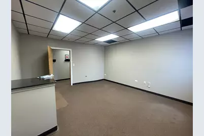 850 W Bartlett Road, Bartlett, IL 60103 - Photo 5