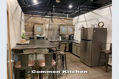 850 W Bartlett Road, Bartlett, IL 60103 - Photo 3