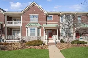 2464 Violet St, Glenview, IL 60026 - Photo 1