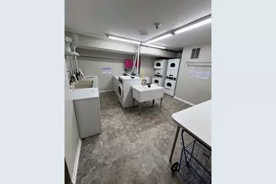 8210 Elmwood Avenue #403, Skokie, IL 60077 - Photo 23