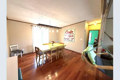 2235 Chesapeake Lane, Centralia, IL 62801 - Photo 9