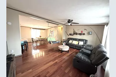 2235 Chesapeake Lane, Centralia, IL 62801 - Photo 5