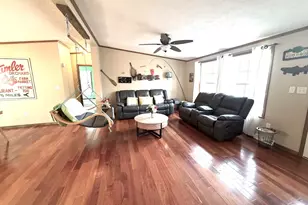 2235 Chesapeake Ln, Centralia, IL 62801 - Photo 7