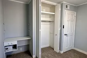 938 E Garden St, Dekalb, IL 60115 - Photo 11