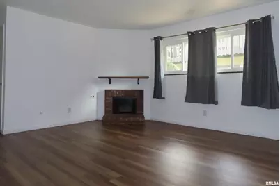 3069 4th Street #4, Moline, IL 61265 - Photo 3