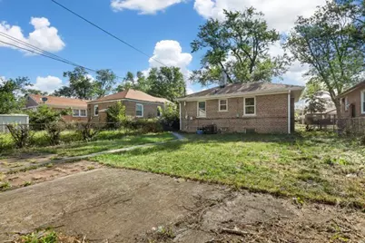 12230 S Elizabeth Street, Chicago, IL 60643 - Photo 13