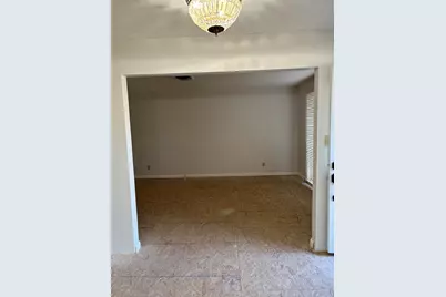 707 E Boulevard Street, Marion, IL 62959 - Photo 11