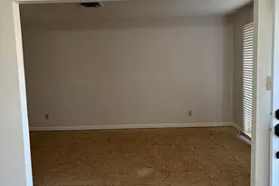 707 E Boulevard St, Marion, IL 62959 - Photo 11