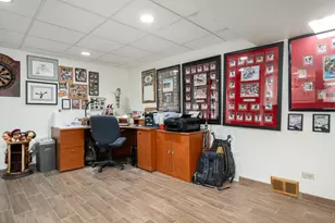 130 West End Rd, Roselle, IL 60172 - Photo 19