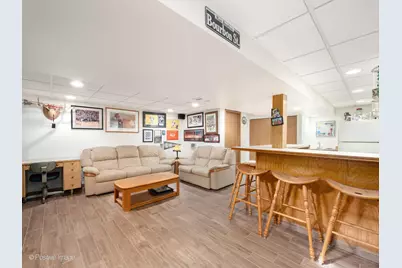 130 W End Road, Roselle, IL 60172 - Photo 17