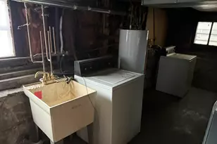 5847 W Erie St, Chicago, IL 60644 - Photo 17