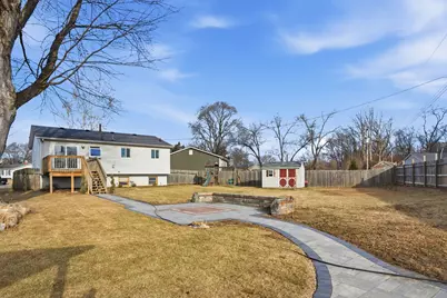 368 33rd Avenue Court, East Moline, IL 61244 - Photo 3