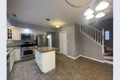 1009 61st Street, La Grange Highlands, IL 60525 - Photo 9