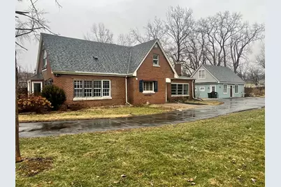 1009 61st Street, La Grange Highlands, IL 60525 - Photo 1