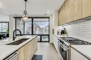 521 N Hermitage Ave, Chicago, IL 60622 - Photo 11