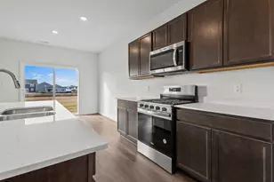 2916 Savana Dr, Joliet, IL 60435 - Photo 9