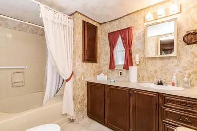 7 Oak Valley Road, Bloomington, IL 61704 - Photo 17