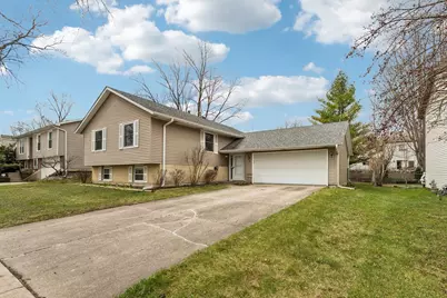 10 S Deerpath Drive, Vernon Hills, IL 60061 - Photo 3