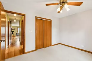 10 S Deerpath Dr, Vernon Hills, IL 60061 - Photo 21