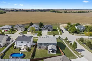 405 Locust Ln, Peotone, IL 60468 - Photo 45