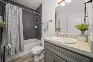 405 Locust Ln, Peotone, IL 60468 - Photo 37