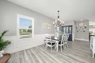 405 Locust Ln, Peotone, IL 60468 - Photo 9