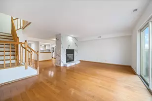 815 Pearson St, Des Plaines, IL 60016 - Photo 5