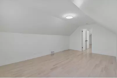 7230 S Avers Avenue, Chicago, IL 60629 - Photo 19