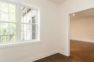 4833 N Harding Ave, Chicago, IL 60625 - Photo 7