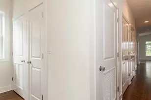 4833 N Harding Ave, Chicago, IL 60625 - Photo 9