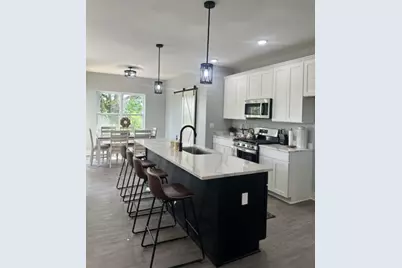 634 Anjali Court #R, Sycamore, IL 60178 - Photo 3