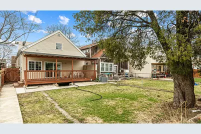 2315 Harvey Avenue, Berwyn, IL 60402 - Photo 25