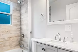 2315 Harvey Ave, Berwyn, IL 60402 - Photo 11