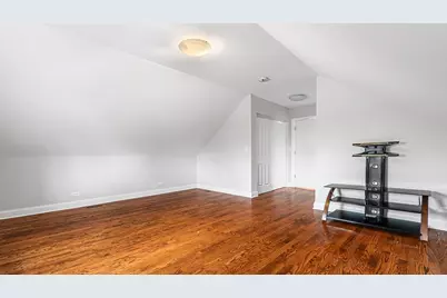 2315 Harvey Avenue, Berwyn, IL 60402 - Photo 9