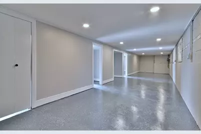 5435 N Mobile Avenue, Chicago, IL 60630 - Photo 27