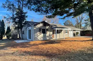 5547 S Peck Ave, Countryside, IL 60525 - Photo 3