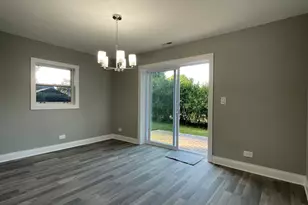 5547 S Peck Ave, Countryside, IL 60525 - Photo 5