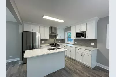 5547 S Peck Avenue, Countryside, IL 60525 - Photo 11