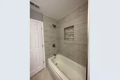 5547 S Peck Avenue, Countryside, IL 60525 - Photo 21