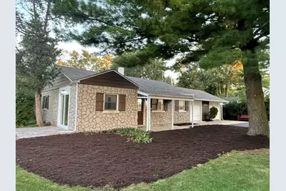 5547 S Peck Avenue, Countryside, IL 60525 - Photo 5