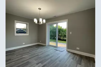 5547 S Peck Avenue, Countryside, IL 60525 - Photo 7