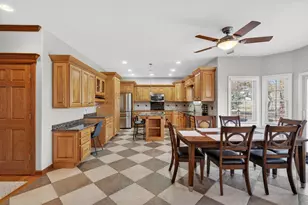 714 Joanne Dr, Minooka, IL 60447 - Photo 19