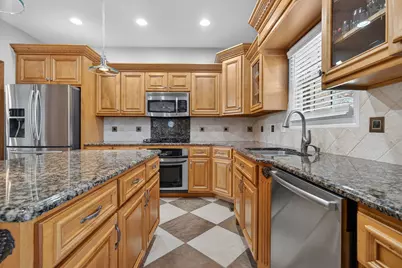 714 Joanne Drive, Minooka, IL 60447 - Photo 11