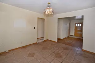 601 Arch St, Ottawa, IL 61350 - Photo 3